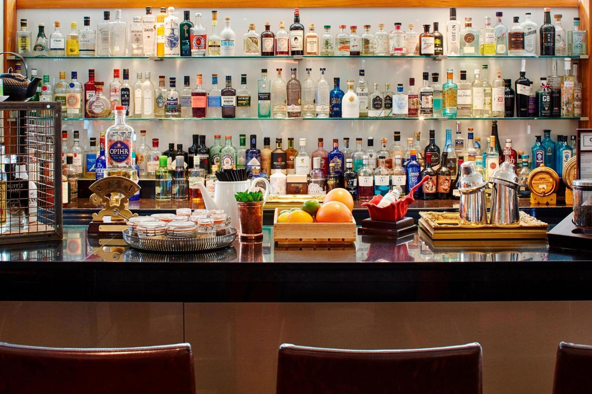London Marriott Hotel Canary Wharf Екстер'єр фото A bar